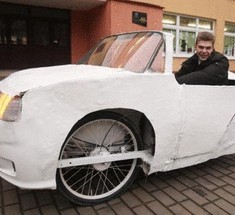 Школьник создал собственный электромобиль
