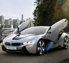 BMW разрабатывает беспроводную индуктивную систему зарядки для электромобилей