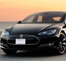 Tesla продлила в два раза гарантийный срок на Tesla Model S