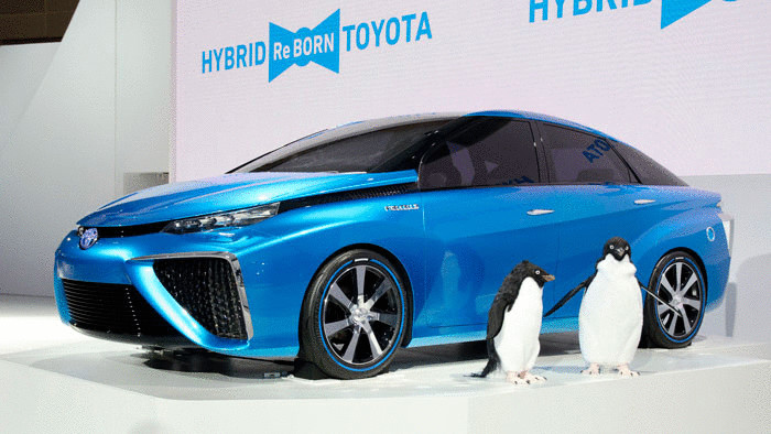  Toyota представила свой новый седан