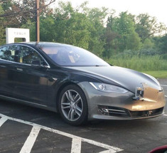 Tesla Model S готовится к важному обновлению