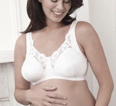 Какую одежду носить во время беременности?