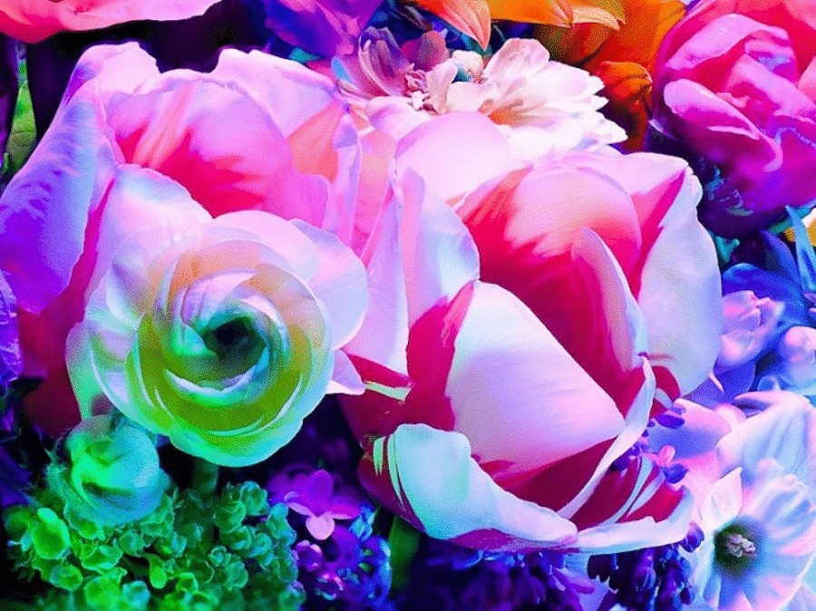 Весенние электронные цветы от Торклина Гуднасона