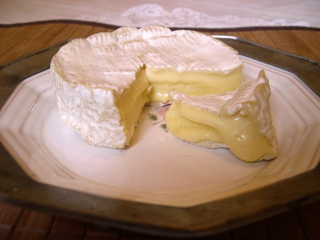 Сыр бри - способен облагородить любое блюдо