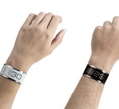 На выставке CES 2013 представили самые тонкие в мире наручные часы
