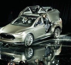 Tesla обещает автомобили без водителей уже через три года