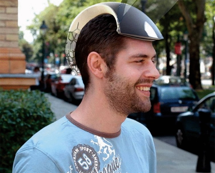 Шлем-фильтр, обеспечивающий владельца чистым и свежим воздухом