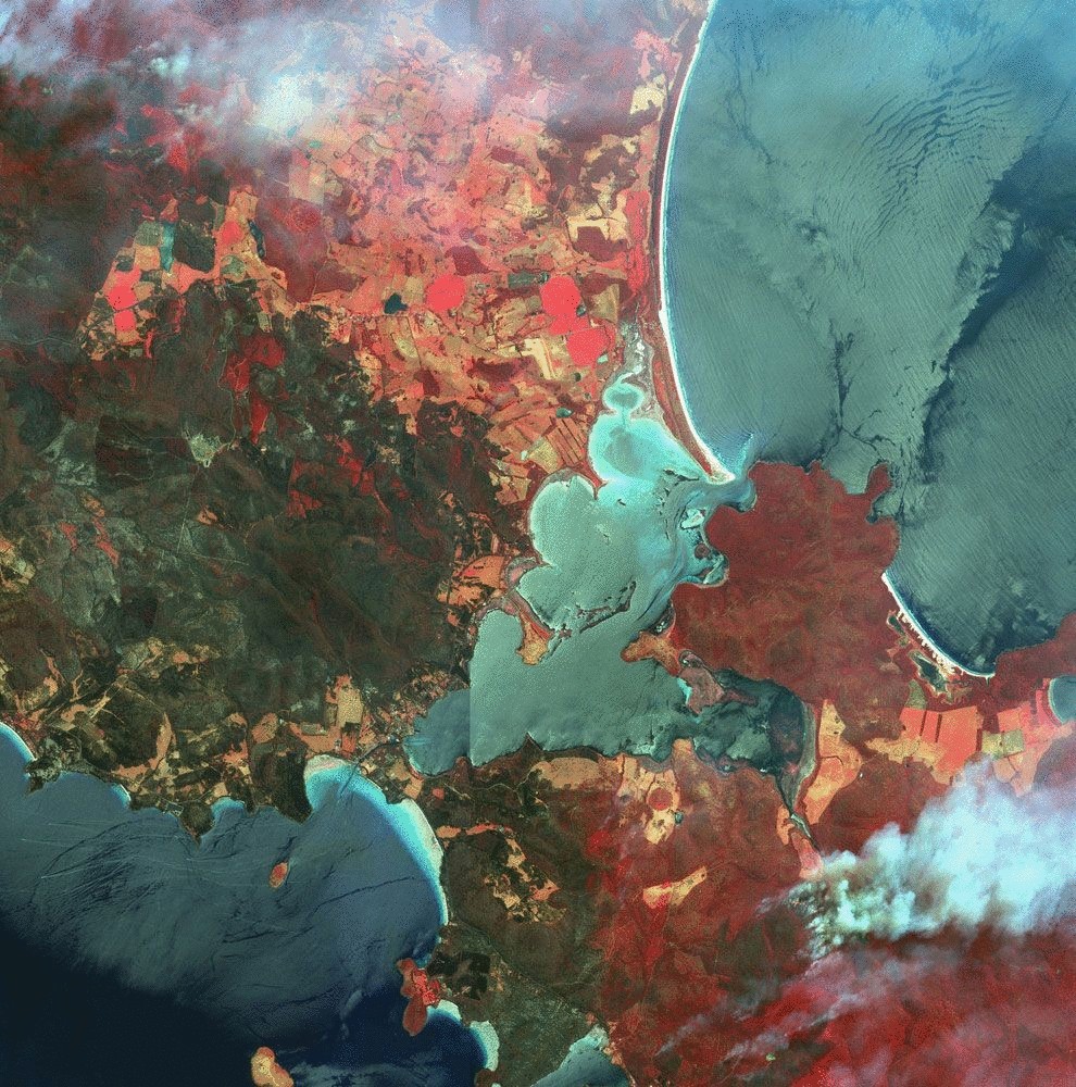 Опубликованы самые интересные снимки со спутника 2013