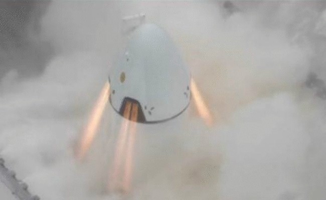 SpaceX успешно испытала аварийную систему Dragon