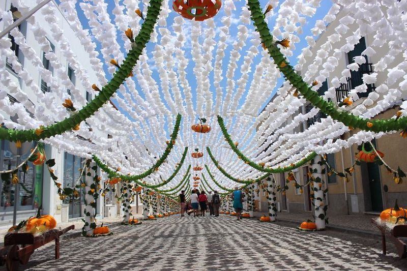 Фестиваль цветов в Португалии