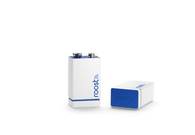 Умная батарейка Roost Smart Battery с Wi-Fi для противопожарных систем