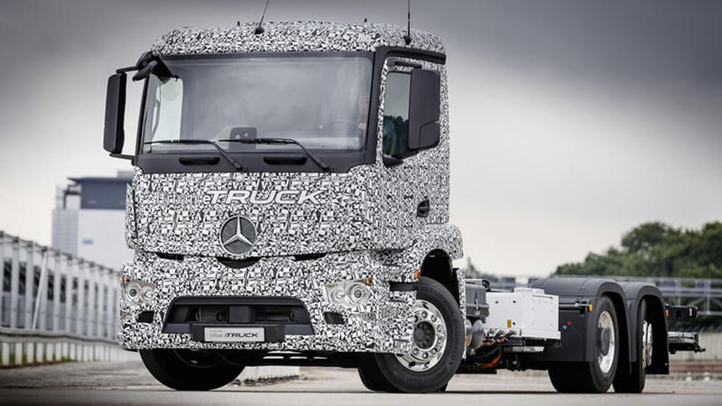  Mercedes-Benz: электрический грузовик