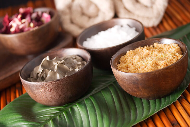 Как приготовить индийский скраб для тела: 3 рецепта