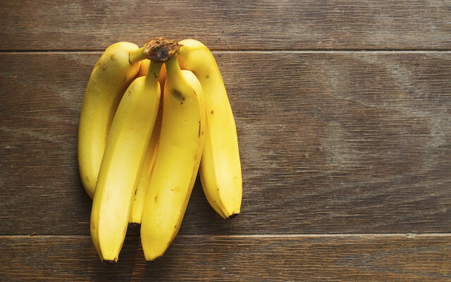 Узнайте почему не стоит покупать желтые бананы