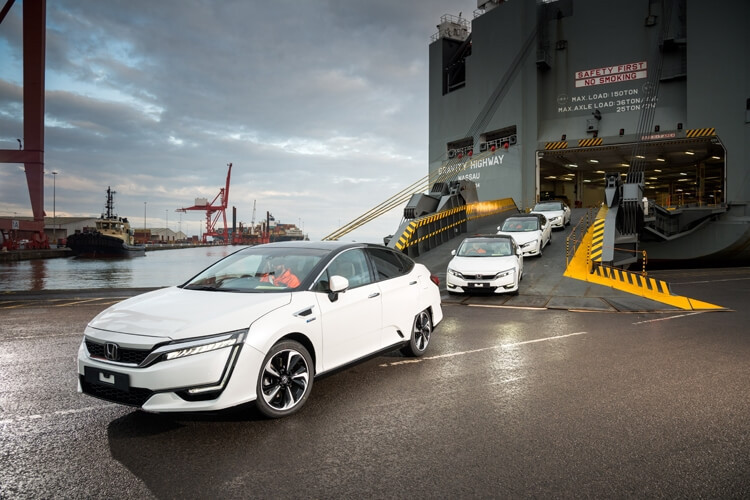 Седан Honda Clarity Fuel Cell на топливных элементах добрался до Европы