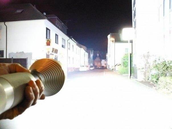 Энтузиаст из Германии создал самый мощный в мире светодиодный фонарь