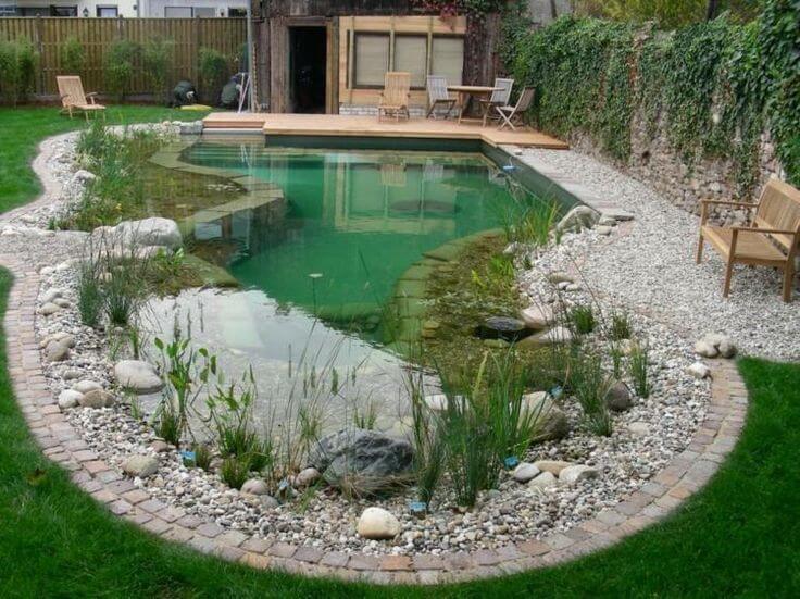 Как сделать плавательный пруд на садовом участке 