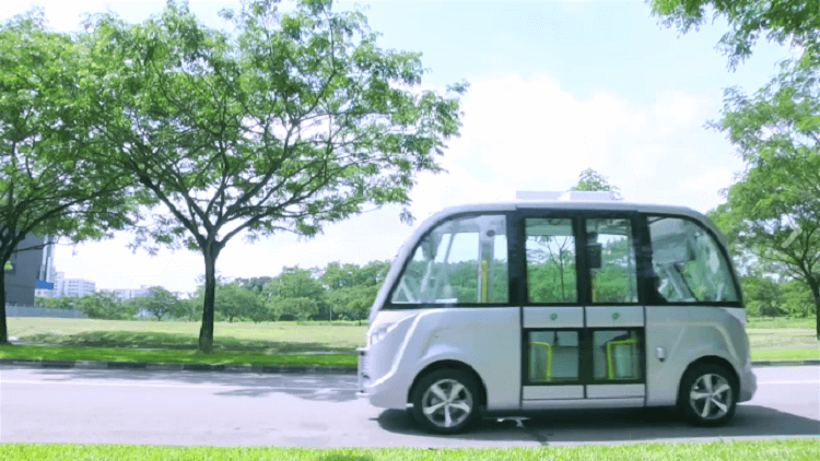 В Сингапуре в начале 2017 года запустят беспилотный автобус