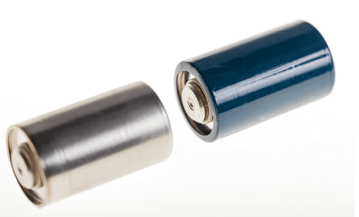 Батареи PowerCaps сочетают большую емкость и скорость зарядки