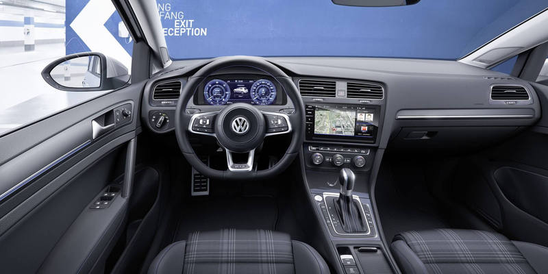 Представлен новый гибридный хэтчбек Volkswagen Golf GTE 2017