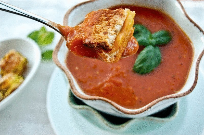  Томатный суп- пюре  с базиликом