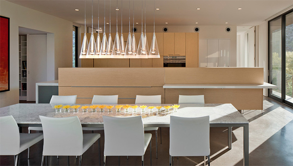 Интерьер кухни в квартире от Ibarra Rosano Design Architects. Интерьер кухни в квартире от Ibarra Rosano Design Architects.