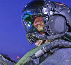 BAE Systems представила шлем ночного видения для летчиков