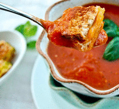  Томатный суп- пюре  с базиликом