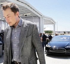 Элон Маск обнадежил скорым появлением самоуправляемых электромобилей Tesla