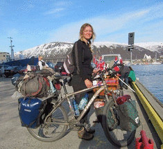 Эмили: По всему миру на велосипеде в одиночку