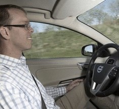 Автоматический помощник в пробках от Volvo