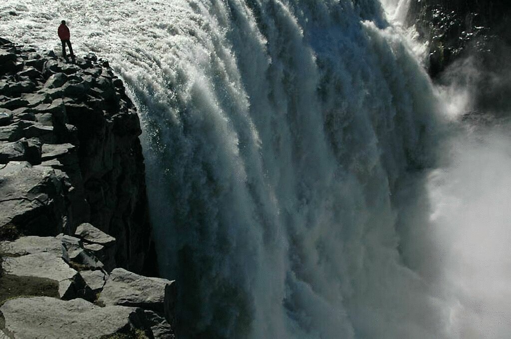 Деттифосс - самый мощный водопад Европы