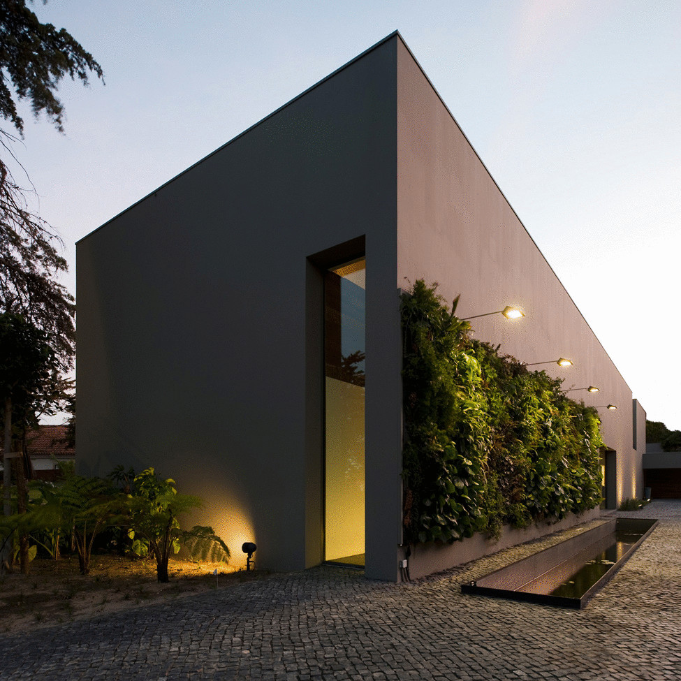 Современная резиденция в Португалии