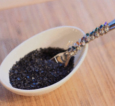 Удивительные свойства чёрной четверговой соли и старинные рецепты приготовления