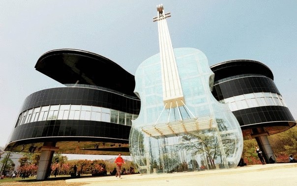 «Музыкальный» дом в Китае