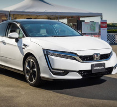 Водородомобиль Honda FCV Clarity станет электрокаром