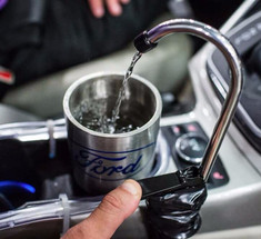 Инженер Ford создал автокондиционер, который конденсирует питьевую воду из воздуха