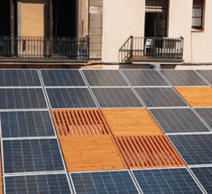 Барселона внедряет солнечные батареи для уличных фонарей