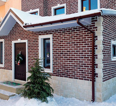 Можно ли облицовывать фасад искусственным камнем зимой?