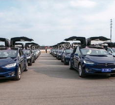В Китае собралось рекордное количество электрокаров Tesla