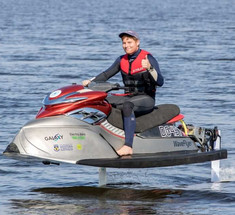Гидроцикл WaveFlyer умеет буквально летать над водой