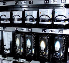 В Зеленограде начнут продавать светодиодные лампочки через автомат самообслуживания