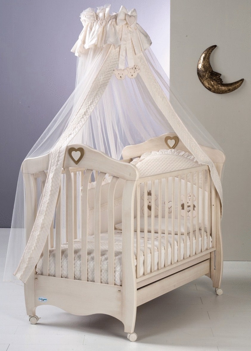 Модели кроватей для новорожденных