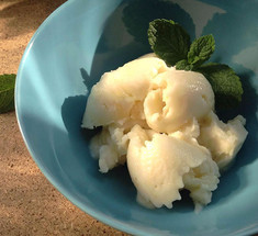«Яблочный пирог» — рецепт веганского мороженого 