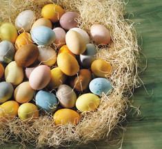 Значение цвета в иконописи, которое можно учитывать при окраске пасхальных яиц