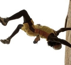 Невероятные акробатические трюки из Индии
