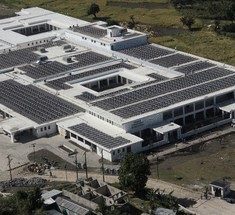 На солнечном Гаити построили первую больницу, которая работает на солнечной энергии