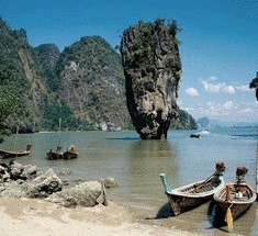 Самые красивые и необычные морские скалы