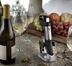 Создан гаджет, позволяющий попробовать вино, не открывая бутылку
