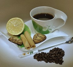 Что можно добавить в утренний кофе, чтобы быстрее проснуться